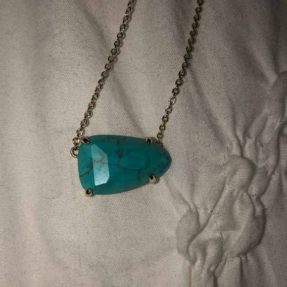 Kendra Scott - Picture 3 of 3